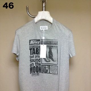 メゾンマルジェラ(Maison Margiela（旧Maison Martin Margiela）)の新品 46 マルジェラ 20ss タビ タブロイド Tシャツ グレー 1616(Tシャツ/カットソー(半袖/袖なし))