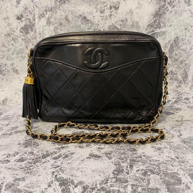 CHANEL シャネル マトラッセ フリンジ付き ショルダーバッグ ラムスキン