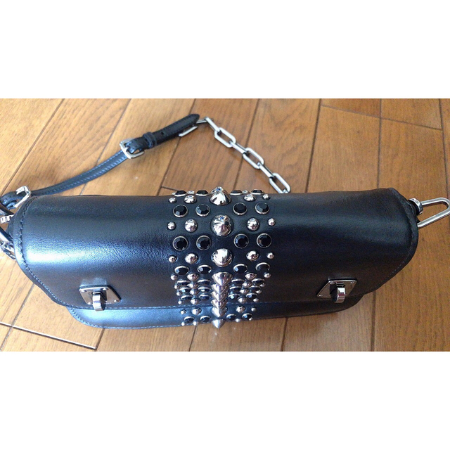 美品miumiuミュウミュウblackチェーンスタッズショルダークラッチbag