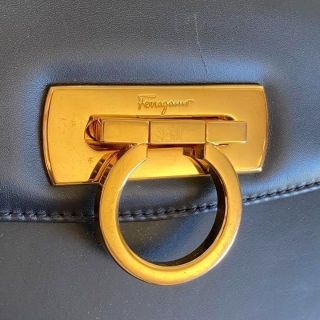 Ferragamo - サルヴァトーレ フェラガモ ガンチーニ ビジネスバッグ