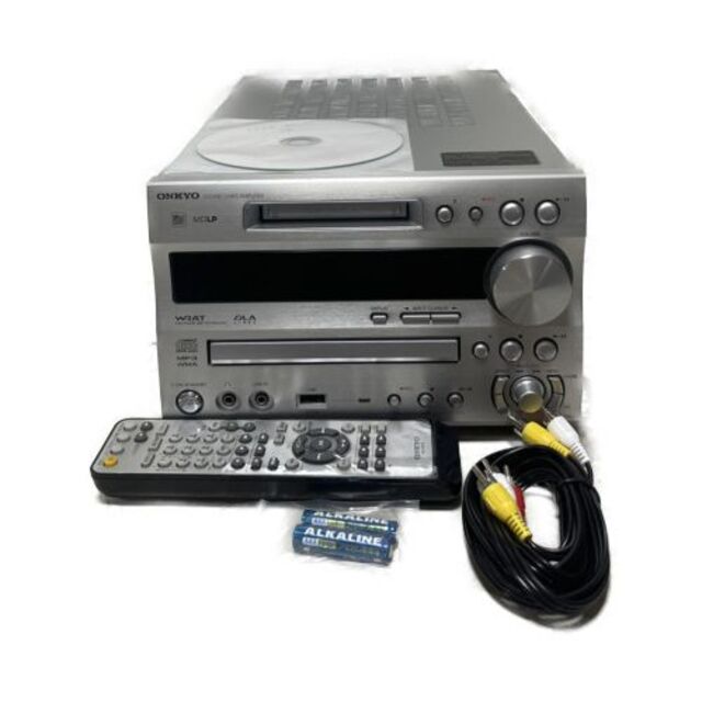 ONKYO  CDプレーヤー（C-773）　アンプ（A-973）