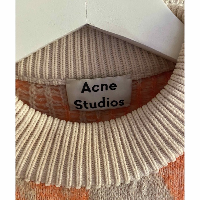 Acne Studios(アクネストゥディオズ)のacne studios うずまき ぐるぐる セーター レディースのトップス(ニット/セーター)の商品写真