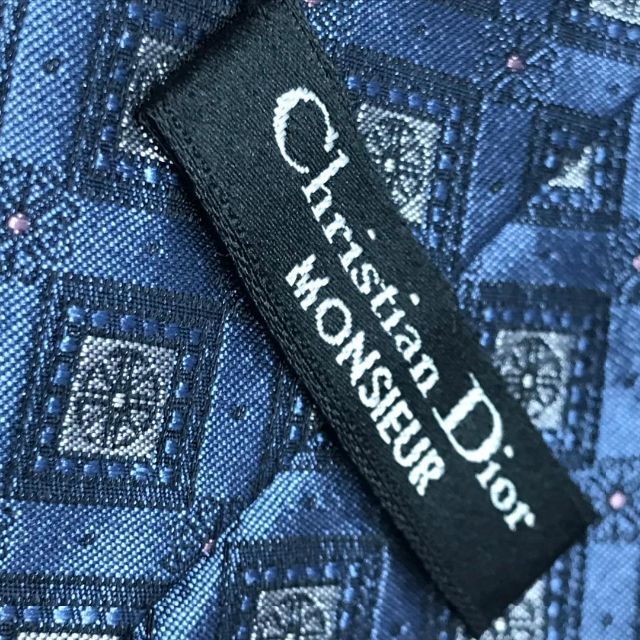 Christian Dior(クリスチャンディオール)の【美品】クリスチャンディオール　小紋柄 シルク100％　ネクタイ 紺系 メンズのファッション小物(ネクタイ)の商品写真