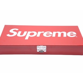 シュプリーム(Supreme)のSupreme Large Metal Storage Box ストレージボックス ケース ボックスロゴ カン レッド ラージサイズ 39006(旅行用品)