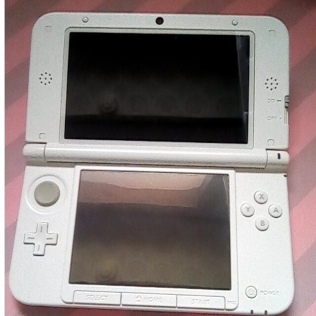 ニンテンドー3DS(ニンテンドー3DS)の3DSLL エンタメ/ホビーのゲームソフト/ゲーム機本体(携帯用ゲーム機本体)の商品写真