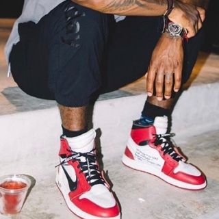 ナイキ(NIKE)のOff White Nike Air Jordan 1 Chicago(スニーカー)