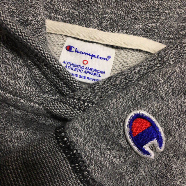 Champion(チャンピオン)の美品！Champion パーカー！ レディースのトップス(トレーナー/スウェット)の商品写真