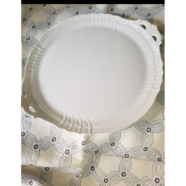#リチャード ジノリ　ベッキオホワイト３０cm インテリア/住まい/日用品のキッチン/食器(食器)の商品写真