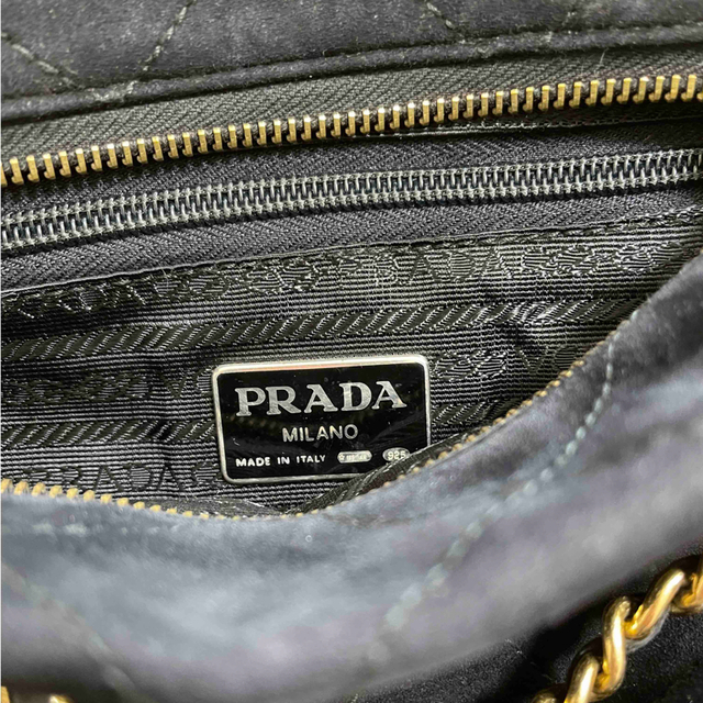 PRADA(プラダ)のPRADA  スェードキルティング　ショルダーバッグ レディースのバッグ(ショルダーバッグ)の商品写真