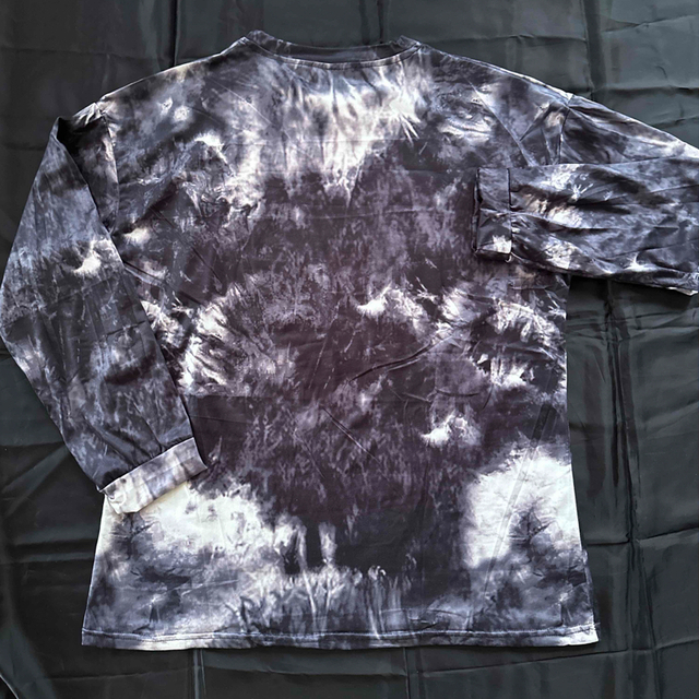 タイダイ柄　ロンT   XLサイズ メンズのトップス(Tシャツ/カットソー(七分/長袖))の商品写真