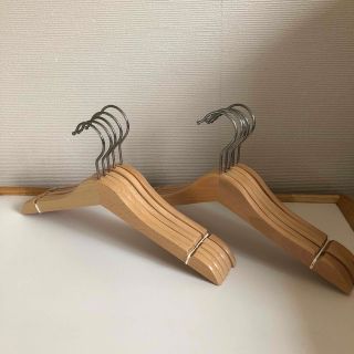 イケア(IKEA)のIKEA子供用ハンガー10本セット(押し入れ収納/ハンガー)