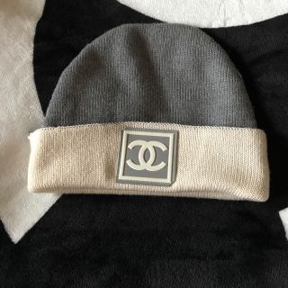 シャネル(CHANEL)の可愛いリバーシブル(ニット帽/ビーニー)