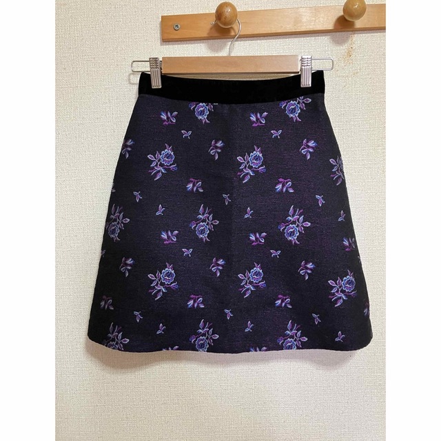 JILLSTUART - JILL STUART ジルスチュアート　スカート　刺繍　花柄　ベロア