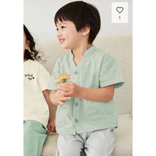 ジーユー(GU)の★新品未使用★ダブルガーゼ　シャツ　グリーン(Tシャツ/カットソー)