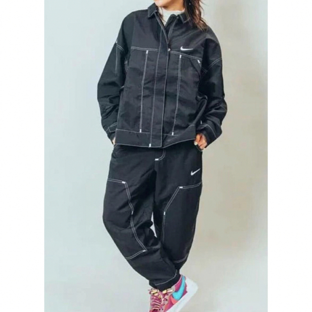 NIKE(ナイキ)のナイキ　NSW スウッシュ ウーブン ジャケット パンツ セットアップ　XL レディースのジャケット/アウター(ナイロンジャケット)の商品写真