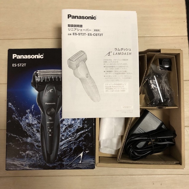 Panasonic パナソニック　リニアシェーバー　ES-CST8T