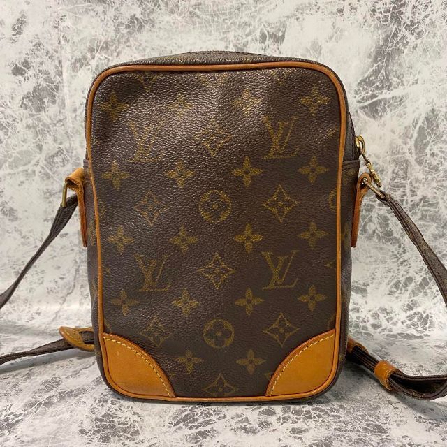 LOUIS VUITTON ルイヴィトン モノグラム アマゾン ショルダーバッグ 2