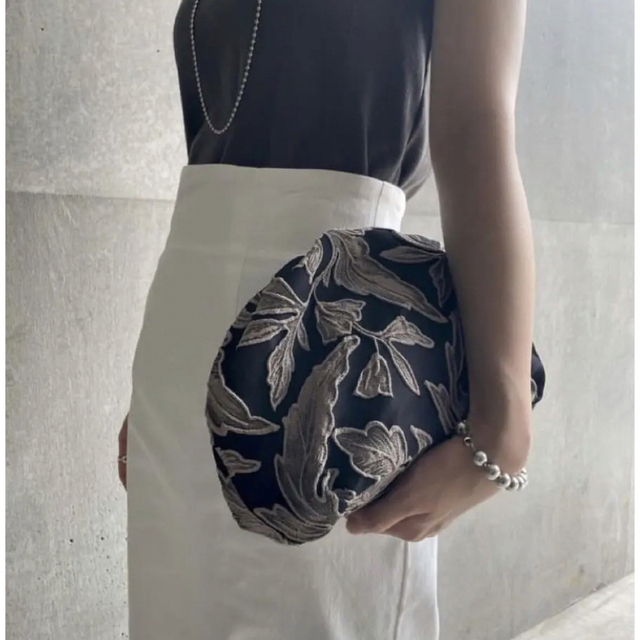 flower jacquard clutch bag / louren | csfoundations.com