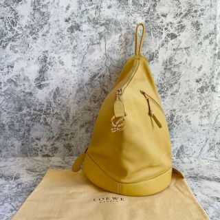 ロエベ(LOEWE)のLOEWE ロエベ リュック バックパック アントン レザー マスタード(リュック/バックパック)