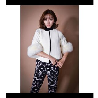eimy istoire - シェリエsheller ホワイト2wayスリーブファーショート