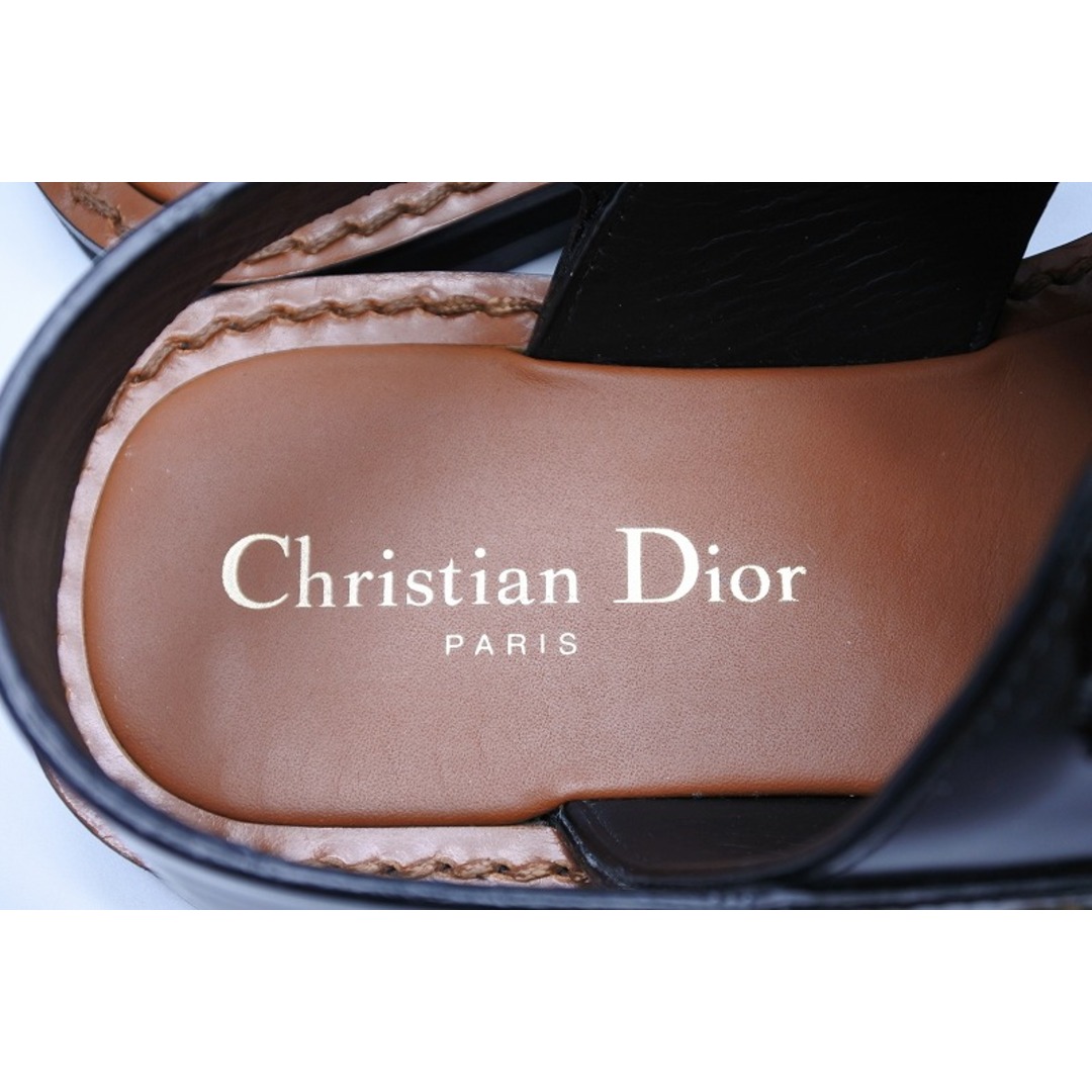 Christian Dior(クリスチャンディオール)の[USED/中古]Christian Dior クリスチャンディオール サンダル ja'dior wildior マット カーフスキン 革 黒 ブラック ゴールド金具 スタッズ レザーサンダル（35.5）（35 1/2） ブラック レザー 35 ゴールド金具 中古 ai-tdc-000201-4e レディースの靴/シューズ(サンダル)の商品写真