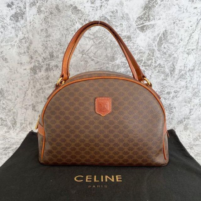 ネット販売済み CELINE セリーヌ マカダム トリオンフ レザー