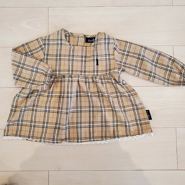 EASTBOY(イーストボーイ)のイーストボーイ　チュニック キッズ/ベビー/マタニティのキッズ服女の子用(90cm~)(Tシャツ/カットソー)の商品写真