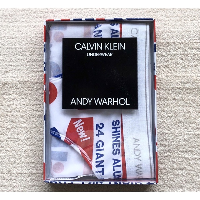Calvin Klein ANDY WARHOL 英字 ホワイト×レッド