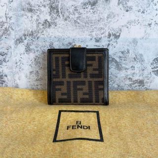 フェンディ(FENDI)のフェンディ FENDI ズッカ柄 二つ折財布 がま口(財布)