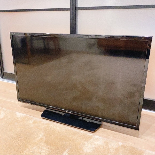 AQUOS(アクオス)のSHARP AQUOS LC-32S5 32インチ スマホ/家電/カメラのテレビ/映像機器(テレビ)の商品写真