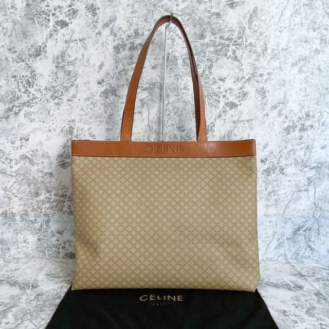 カラー celine マカダム柄 レザートートバッグの通販 by pez's shop