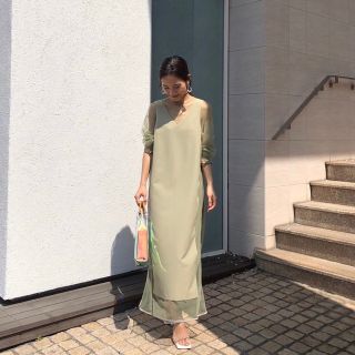 アメリヴィンテージ(Ameri VINTAGE)のAmeri TULLE DOCKING DRESS(ロングワンピース/マキシワンピース)