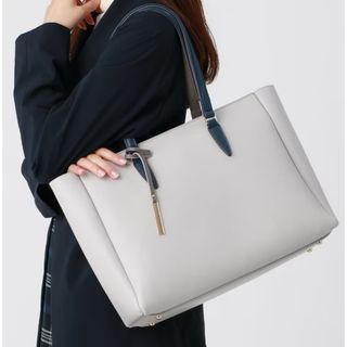 スーツカンパニー(THE SUIT COMPANY)のTHESUITCOMPANY♡通勤バック♡バイカラートート(トートバッグ)