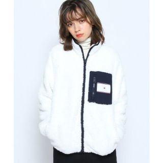 トミーヒルフィガー(TOMMY HILFIGER)のトミーヒルフィガー HARPERテディジャケット(ナイロンジャケット)