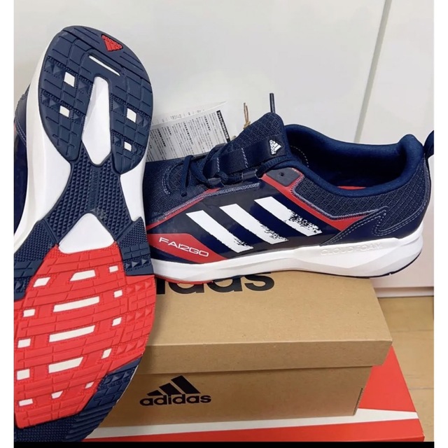 adidas(アディダス)のアディダス　スニーカー　新品　25cm キッズ　レディース レディースの靴/シューズ(スニーカー)の商品写真