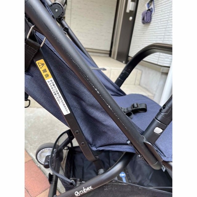 cybex(サイベックス)の専用★CYBEX サイベックス イージーSデニムブルー バンパー付き キッズ/ベビー/マタニティの外出/移動用品(ベビーカー/バギー)の商品写真