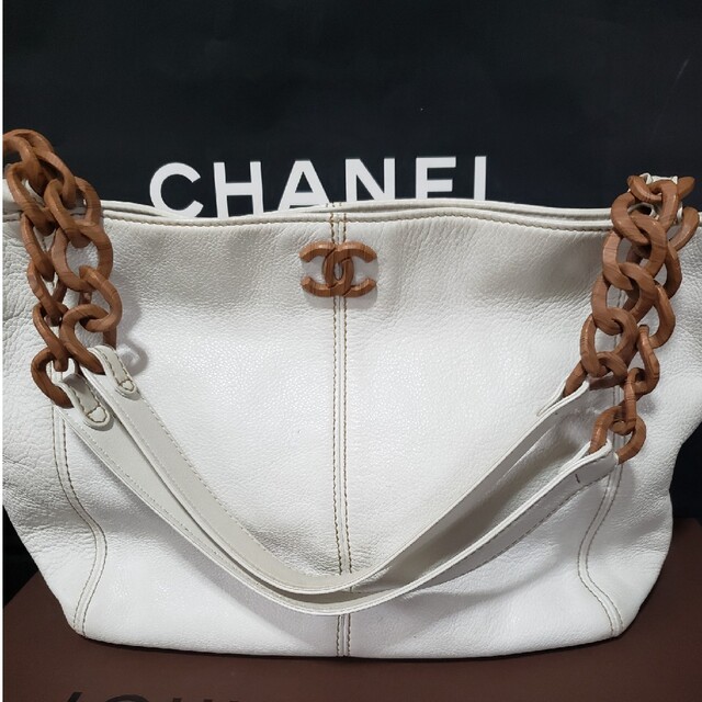 CHANEL(シャネル)のCHANELシャネルトートショルダーウッド限定商品！ウッドチェーン！ネヴァーフル レディースのバッグ(トートバッグ)の商品写真