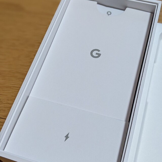 スマートフォン/携帯電話Pixel 3a 64GB Cleary White