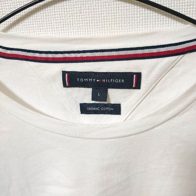 TOMMY HILFIGER(トミーヒルフィガー)の【2点】トミーヒルフィガー ホワイト 長袖Tシャツ × 半袖Tシャツ メンズL メンズのトップス(Tシャツ/カットソー(七分/長袖))の商品写真