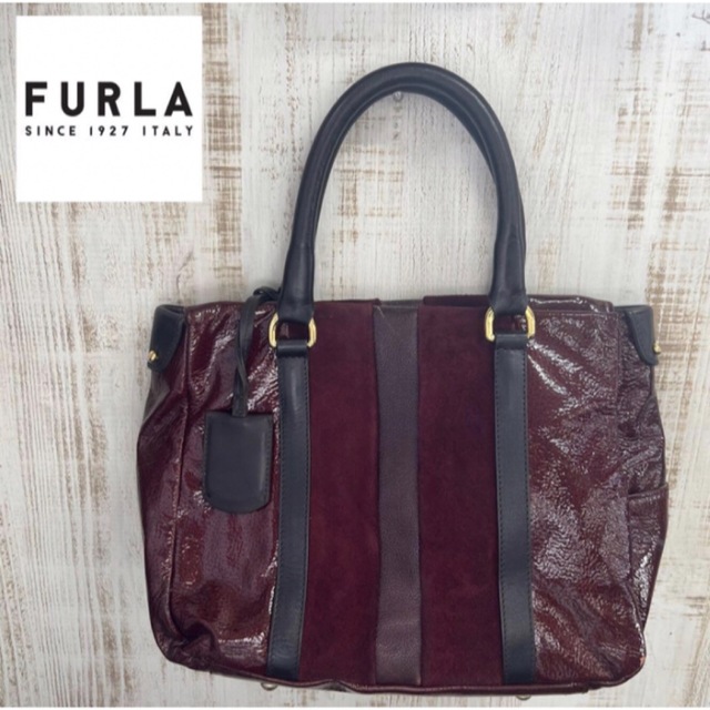 D FURLA エナメル　スエード　本革　ハンドバッグ ボルド トートバッグ