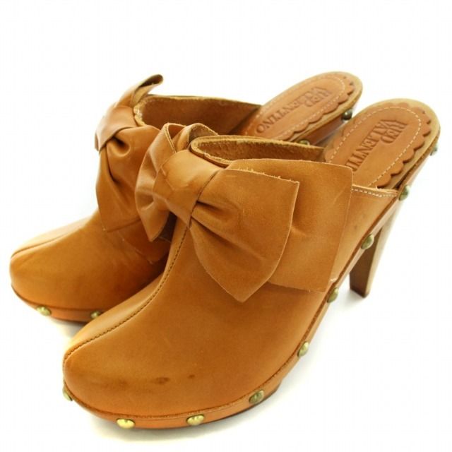 レッド ヴァレンティノ サボサンダル ミュール ポインテッドトゥ ハイヒール レディースの靴/シューズ(サンダル)の商品写真