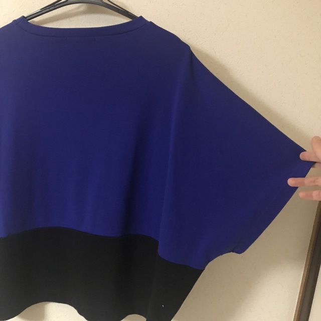 しまむら(シマムラ)のロゴTシャツ　　　カットソー Lサイズ レディースのトップス(Tシャツ(半袖/袖なし))の商品写真