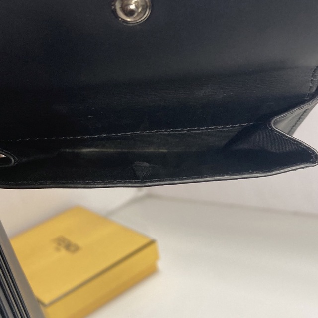FENDI(フェンディ)の正規品 FENDI フェンディ 2つ折財布 7M0001  メンズのファッション小物(折り財布)の商品写真
