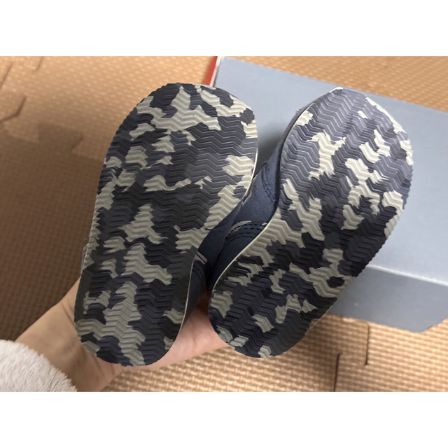 New Balance(ニューバランス)のNEWBALANCEニューバランスCAMO NAVY 12cm☆ キッズ/ベビー/マタニティのベビー靴/シューズ(~14cm)(スニーカー)の商品写真