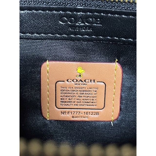 COACH(コーチ)の【新品未使用】COACH‼ コーチ×ピーナッツ スヌーピー     レディースのファッション小物(財布)の商品写真