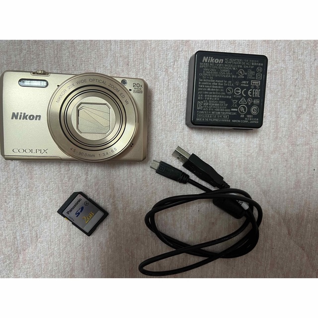 コンパクトデジタルカメラNikon COOLPIX S7000 ゴールド