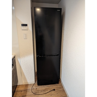 アイリスオーヤマ 冷蔵庫 IRSN-27A-B 274L 2021年製 K712