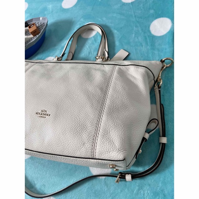 COACH レザーハンドバッグ 2WAY ショルダー付き 未使用に近い-