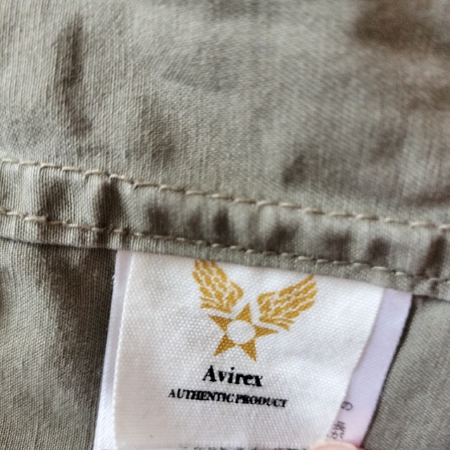 AVIREX(アヴィレックス)のアースアンドミュージックアンドエコロジー　長袖シャツ レディースのトップス(シャツ/ブラウス(長袖/七分))の商品写真