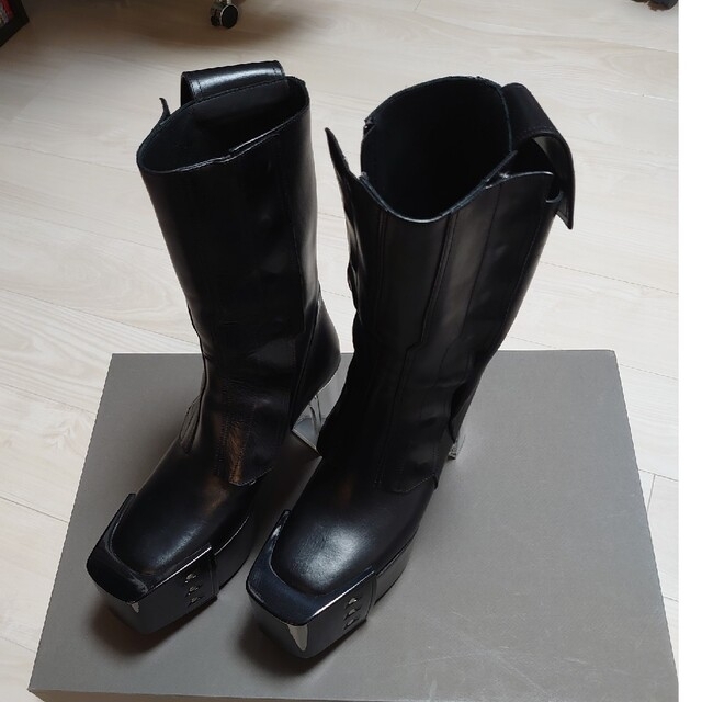 Rick Owens(リックオウエンス)のしそ様専用　rick owens 22ss  PLATFORM リックオウエンス メンズの靴/シューズ(ブーツ)の商品写真